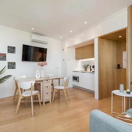 דירה Alvaro's Loft Downtown פורטו